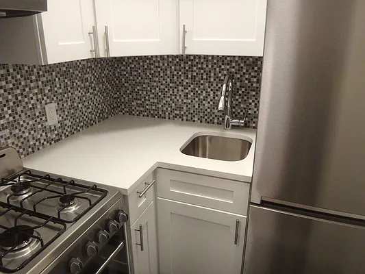 Rented by Paley Management | media 25