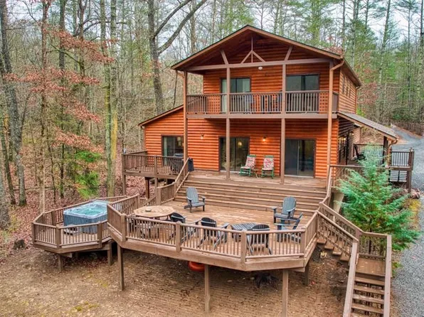 224 Dogwood Dr, Epworth, GA 30541
