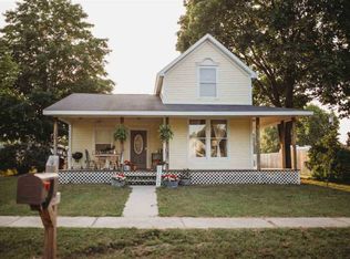308 Pine St, Kalkaska, MI 49646