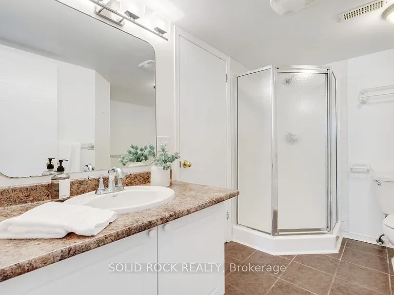 1701 Blohm Dr #13 — Photo 23