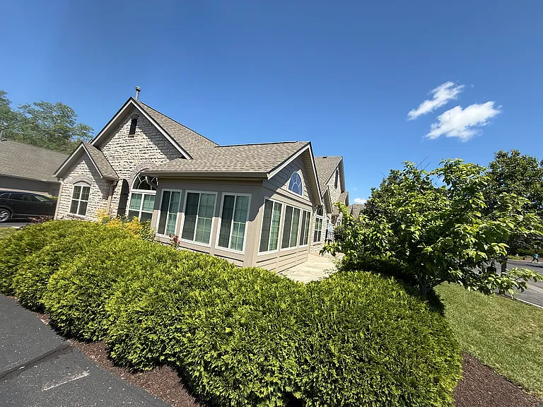 9335 Elizabeth Ln — Photo 22