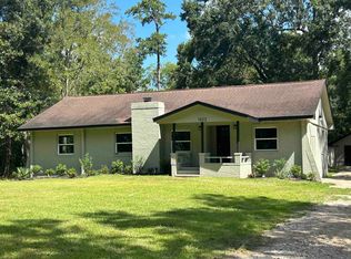 1922 Brookshire Dr, Orange, TX 77632