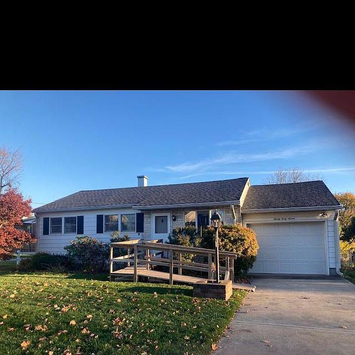 1st image of 2047 Dogwood Ln