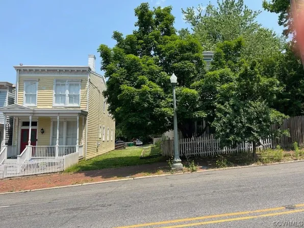 2108.5 E Broad St, Richmond, VA 23223
