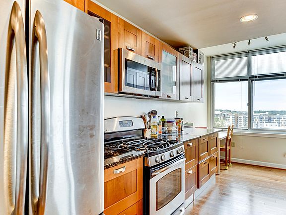 5th image of 5750 Bou Ave Unit 914