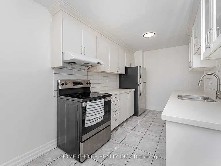 2 Hunt Club Dr — Photo 14