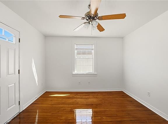 5th image of 1122 Derbigny St