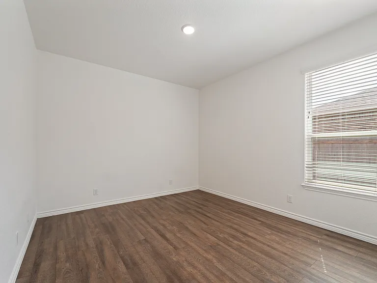 1110 Carlsberg Dr #B — Photo 17