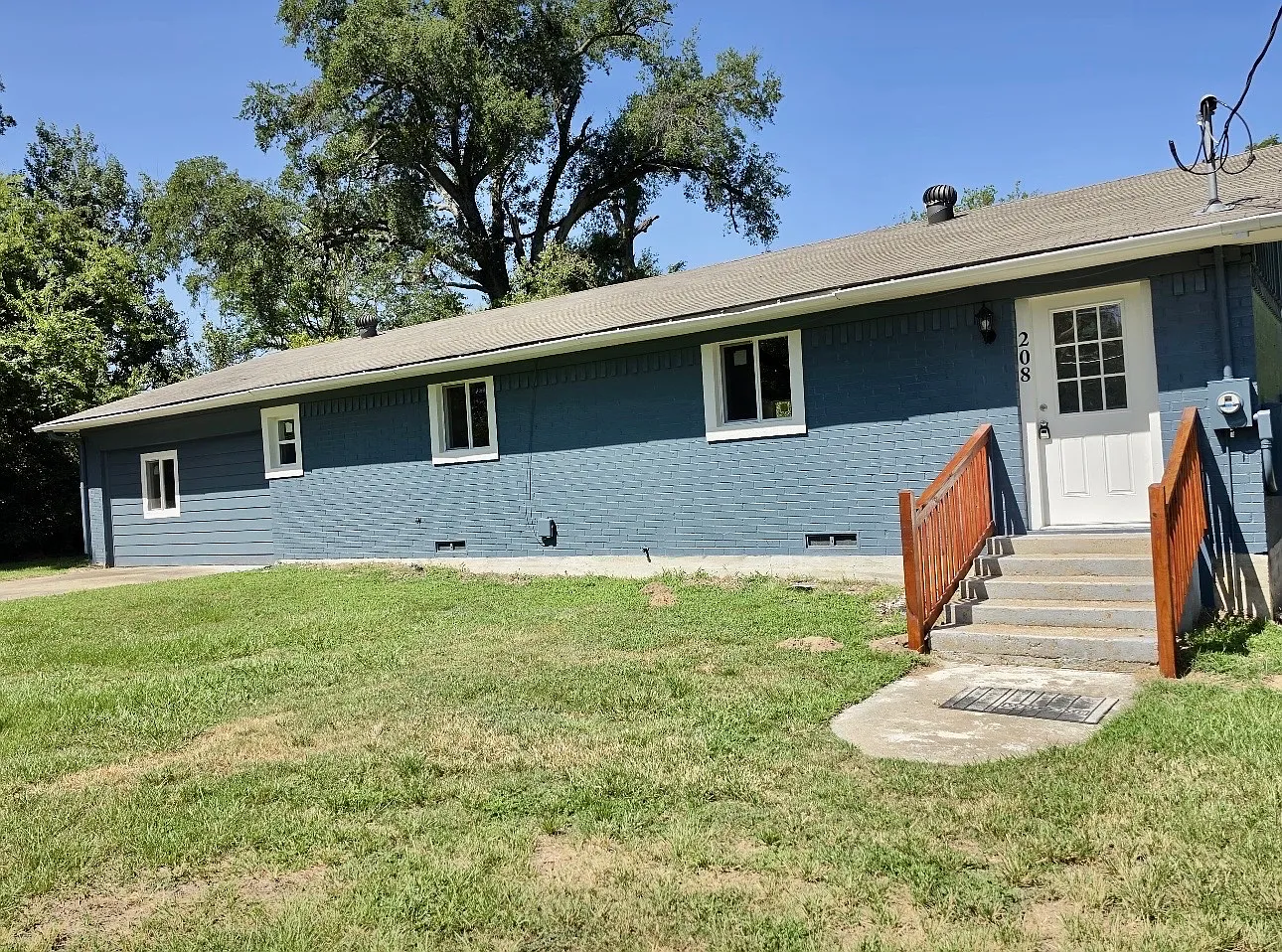 3 bed, 1920 sqft, $1,600 — Photo 4