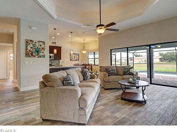 5th image of 3105 SW 22nd Ave