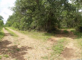 1364 Cross Rd, Kingsbury, TX 78638