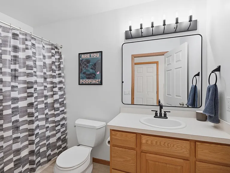 1051 Tamarack Way #1051 — Photo 17