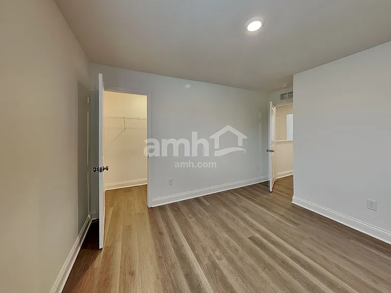 1343 Park Pl S — Photo 23