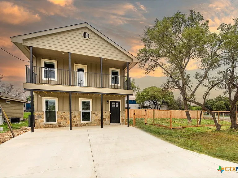 1165 Eagle Flight Dr — Photo 1