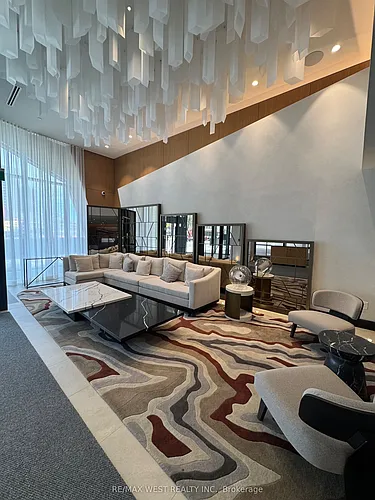 25 Cordova Ave #Penthouse 05 Photo 1