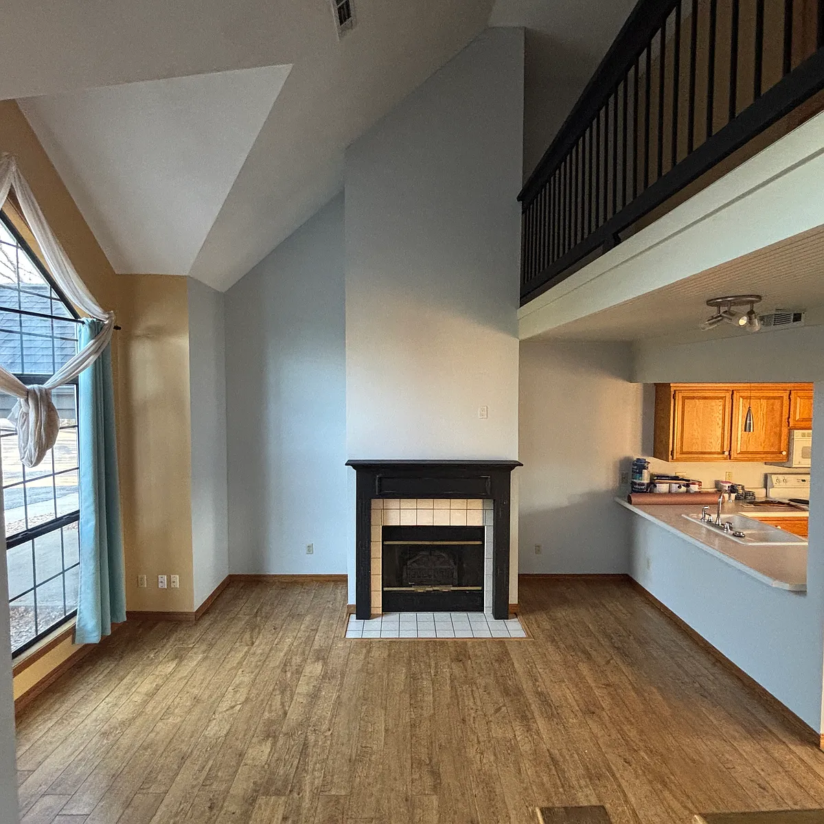 Building Photo - 4 Blue Water Cir #4