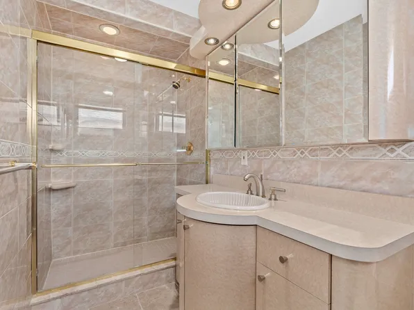 8506 Narrows Avenue image 18 of 45