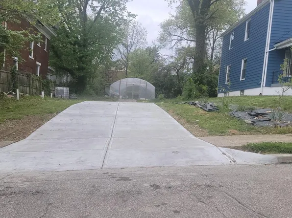 3507 Bevis Ave, Cincinnati, OH 45207