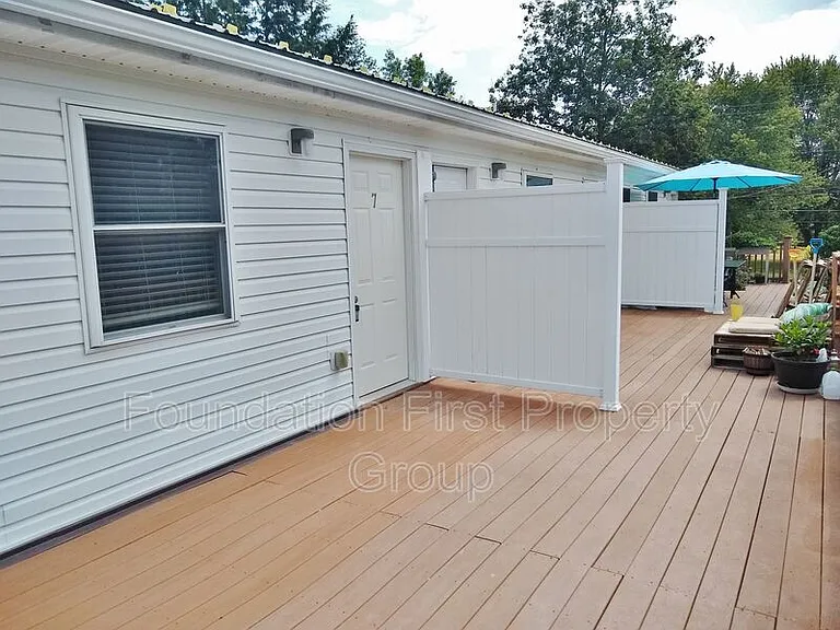 1495 Fairfield Rd #7 — Photo 22