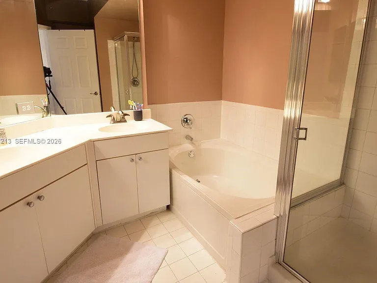 17150 N Bay Rd #2314 — Photo 8
