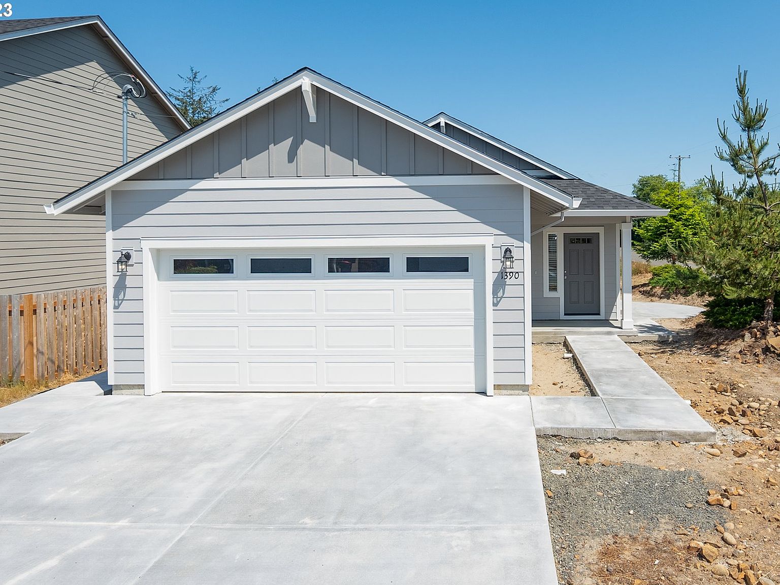 1390 12th Ave, Seaside, OR 97138 MLS 23287866 Zillow