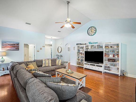 5th image of 10113 Wexford Ln