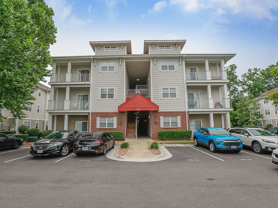 1st image of 920 Southmoor Dr Unit 206