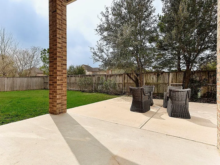 27 Tioga Pl — Photo 31