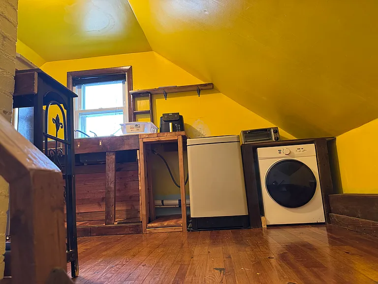 17707 Puritas Ave #UP — Photo 7