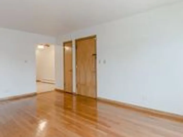 148 Des Plaines Ave — Photo 5