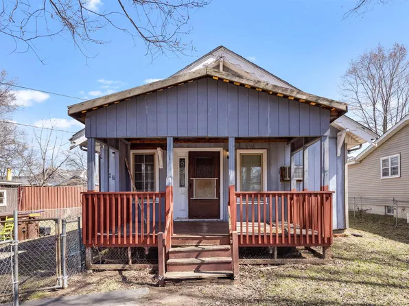 2824 22nd St, Rockford, IL 61109