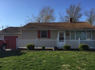 248 Clover St, Moro, IL 62067