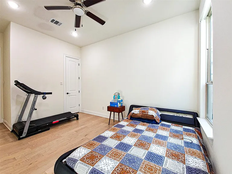 813 Sunny Ridge Dr — Photo 23