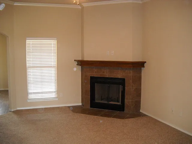 5626 Cinderella Ln — Photo 2