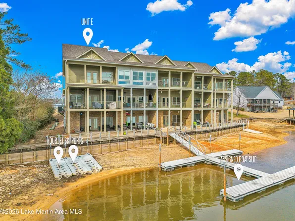 1529 E Point Windy Dr, Jacksons Gap, AL 36861