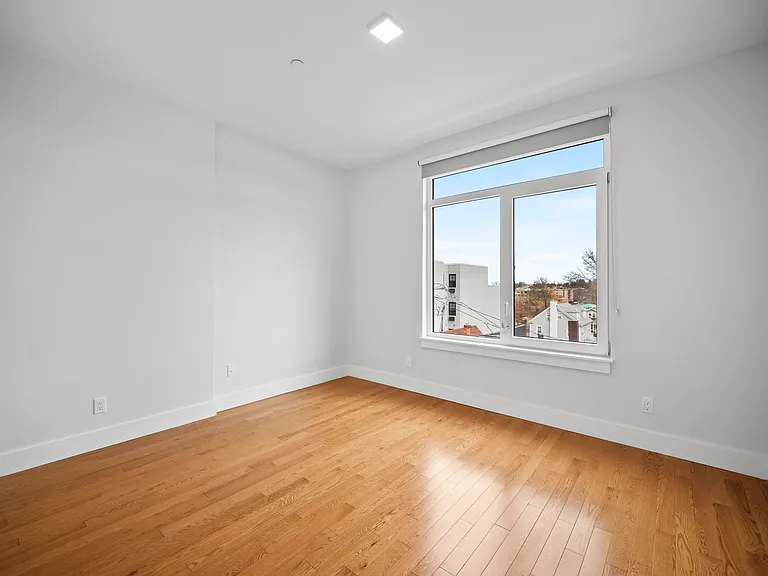 6 Purdy St — Photo 18