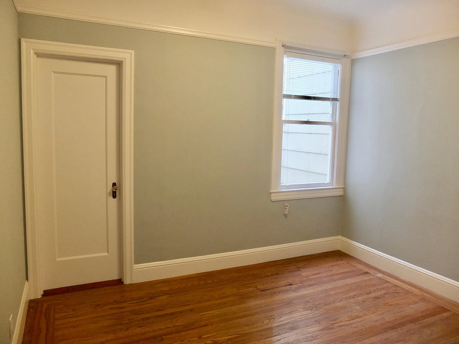 2 bed, $5,200 — Photo 3