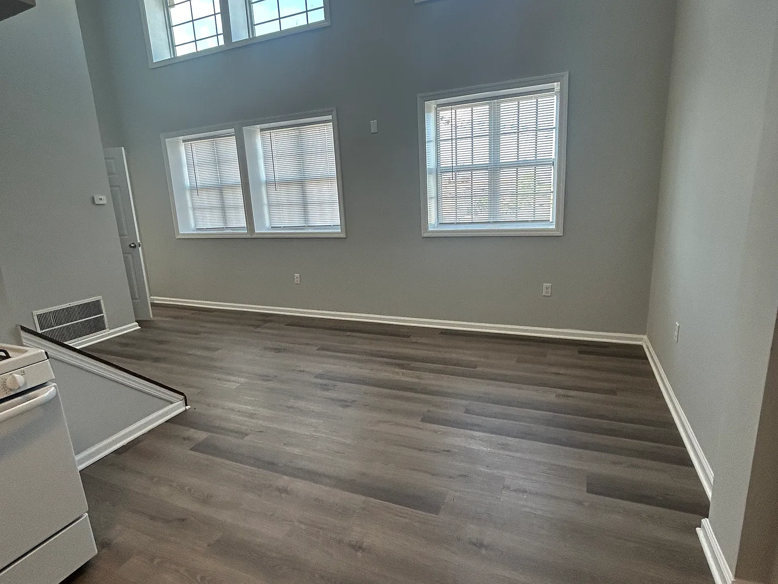 2 bed, $2,209 — Photo 1