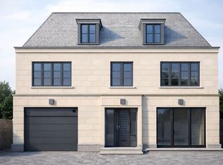 11 Old Colony Rd, Toronto, ON M2L2J7