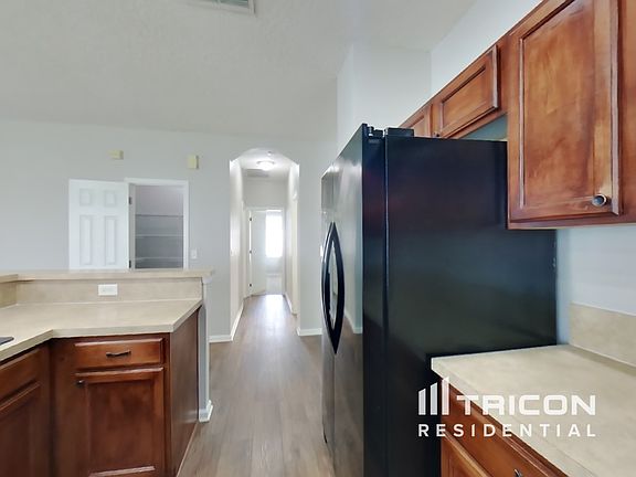 4th image of 3519 Waterford Oaks Dr