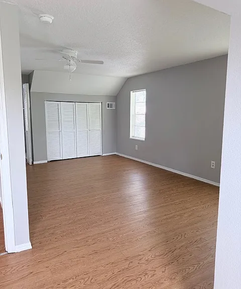 110 Kingston Ave — Photo 18