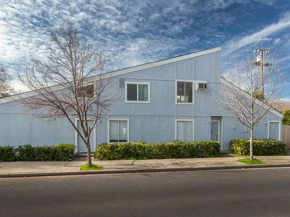 2615 N El Dorado St, Stockton, CA 95204