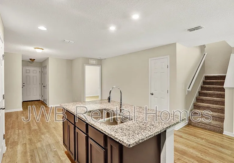 8180 Metto Rd — Photo 5