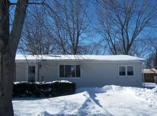 1615 Angling Rd, Alexis, IL 61412