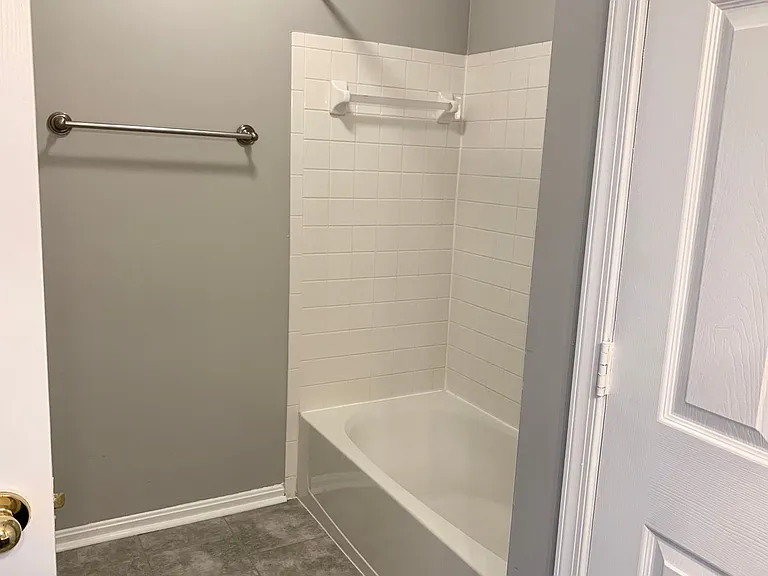 4 Putman Ct — Photo 28