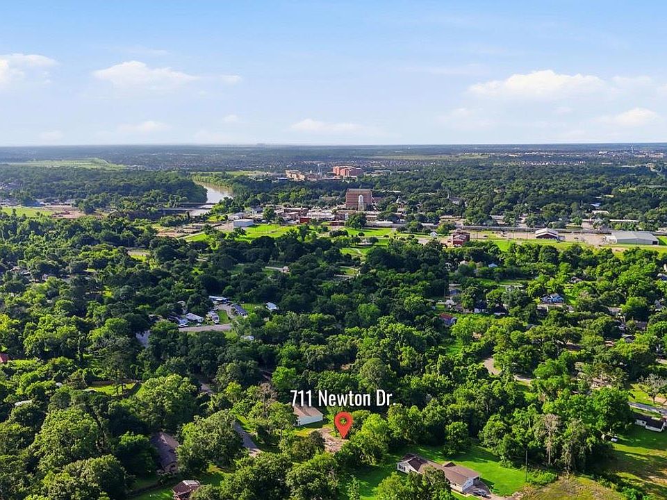 1st image of 711 Newton Dr Lot 15