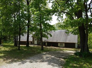 1907 Honey Creek Rd, Jefferson City, MO 65101