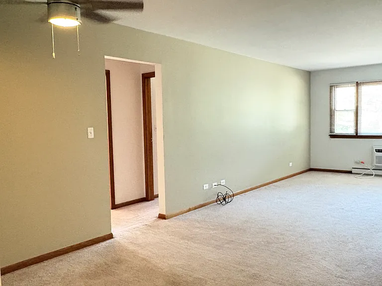 125 N Hayward St — Photo 4