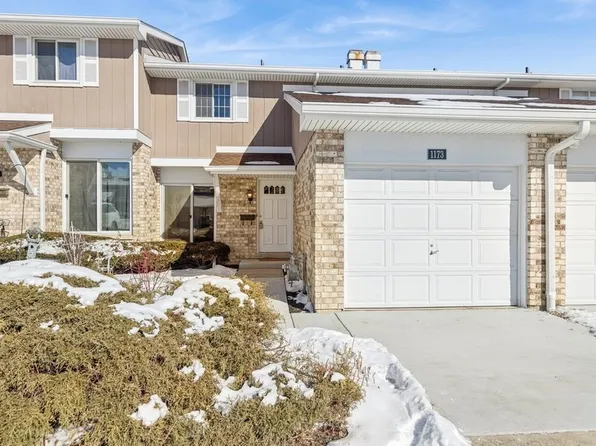 1173 Leicester Ct, Wheaton, IL 60189