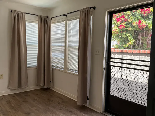 143 Pomona Ave #B, Long Beach, CA 90803